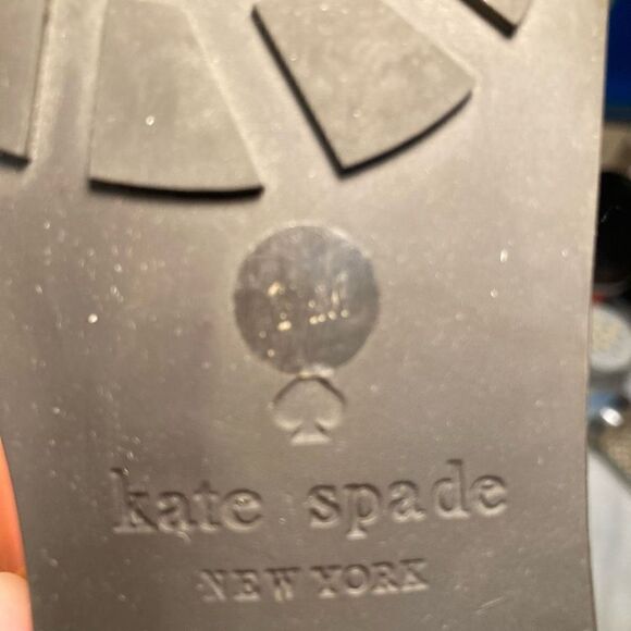 KATE SPADE Women’s Gold Metallic Loafers Flats Size 6M - Picture 3 of 11